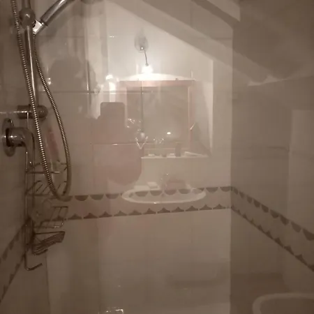 La Terrazza Oda ve Kahvaltı Cenova